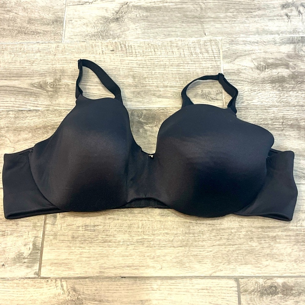 Cacique Women’s  Lightly Lined Balconette Back‎ Smoothing Bra Black 46D